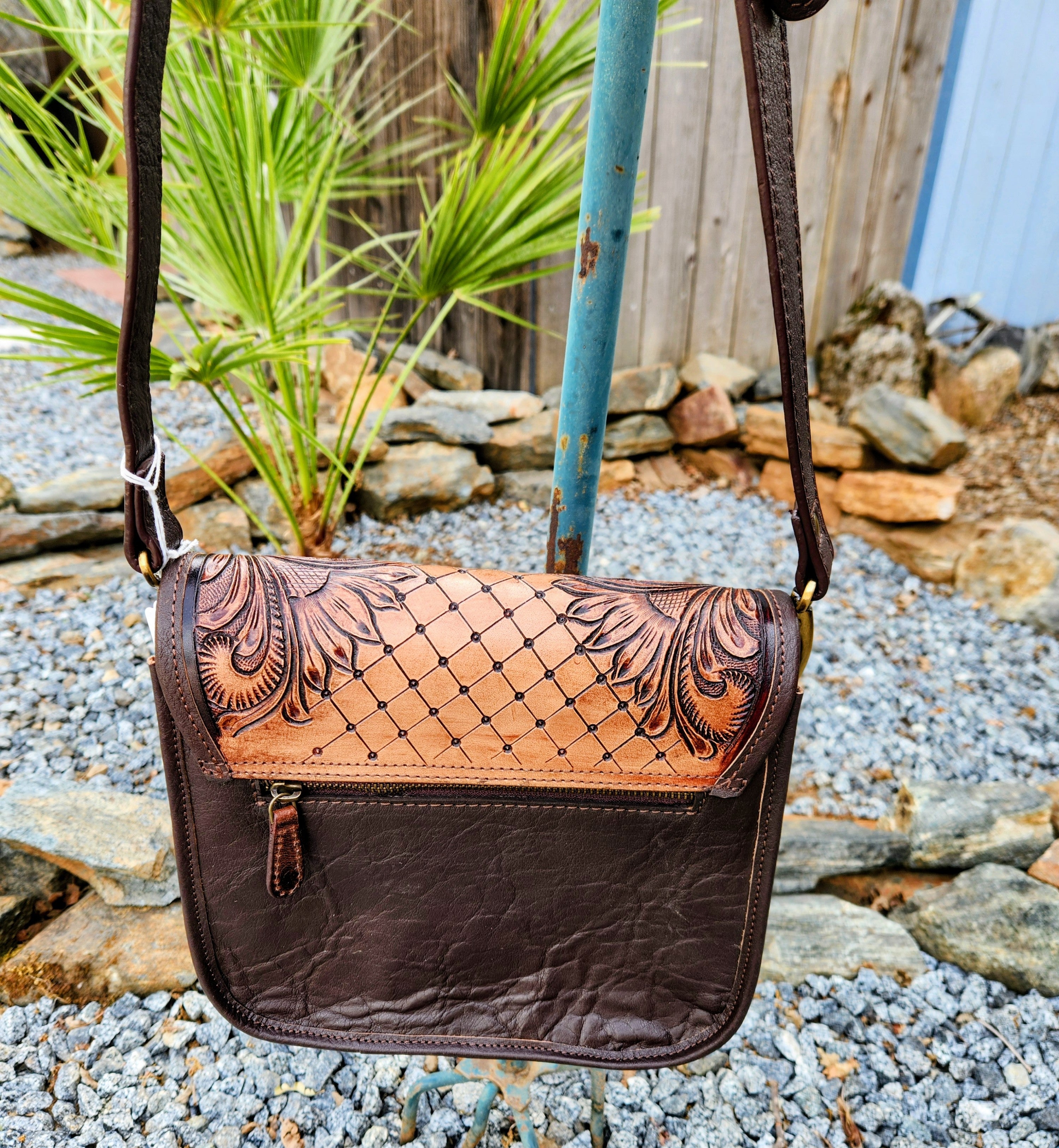 Rustic Raven Crossbody – Western Cowhide Leather Bag