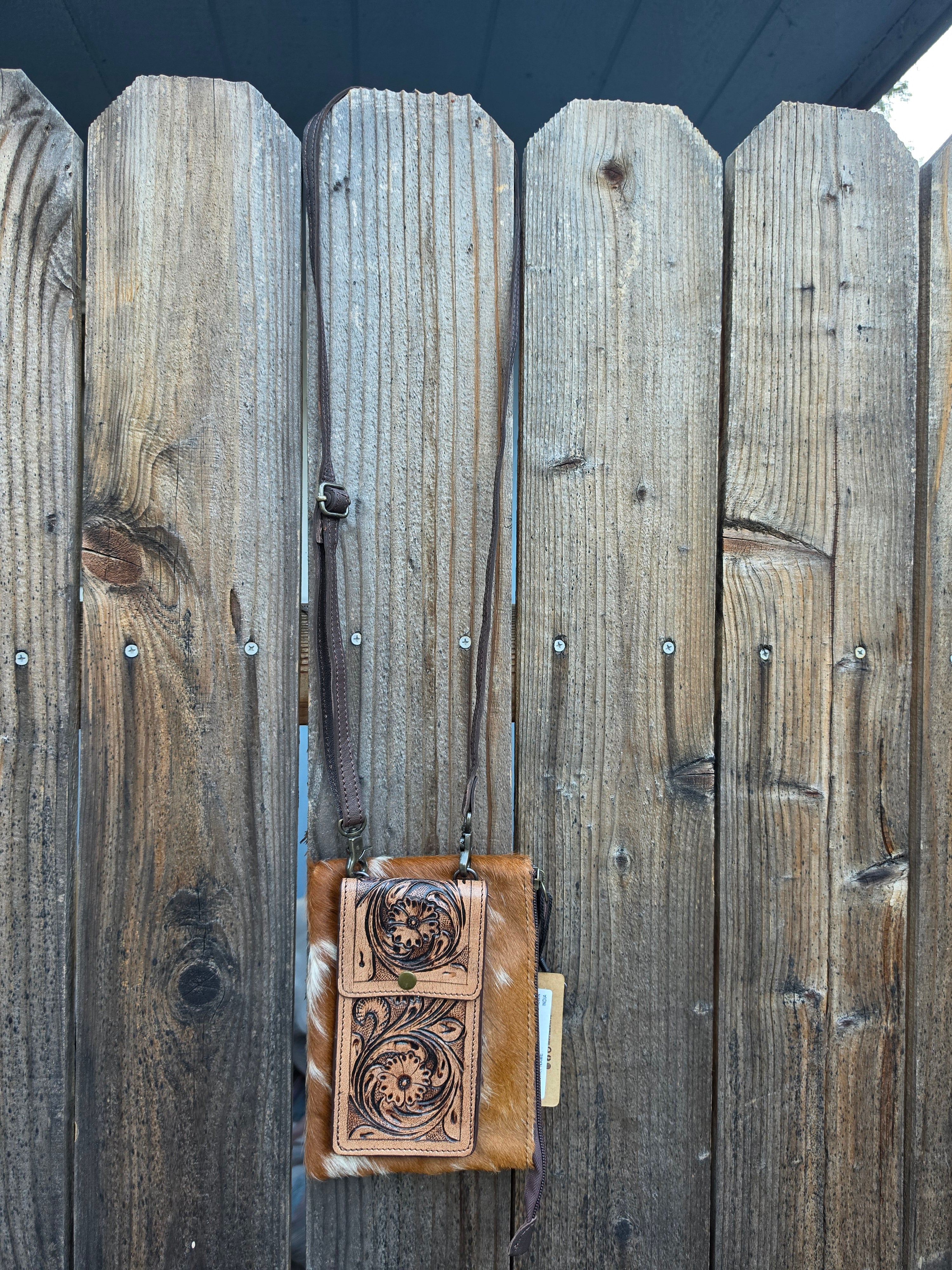Merbaa Oscar Handtooled Crossbody Mobile Bag